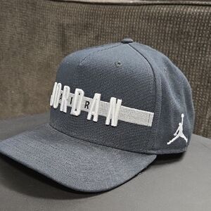 Jordan Black Cap